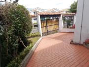 VENDO ESPECTACULAR CASA MIXTA COMERCIAL Y RESIDENCIAL....