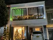 Vendo espectacular casa San Agustin Sudamérica Itagüí