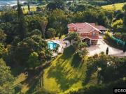 VENDO ESTA PRECIOSA FINCA BIEN BARATA EN COPACABANA...