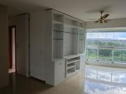 Vendo Excelente Aptº de 3 quartos no Living Bloco K