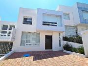 Vendo Excelente casa 4 Recamaras!Los Olvera, Corregidora