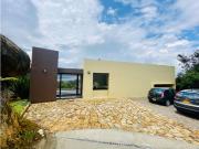 VENDO EXCELENTE CASA DE UN PISO EN CHIA