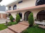 Vendo excelente casa en La Molina 450 M2,5 Dorm. Jardín,...