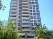 VENDO EXCELENTE DEPARTAMENTO ESTILO MARIPOSA EN BARRIO...