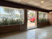 VENDO Excelente Local Comercial Alt. Av. Primavera con...