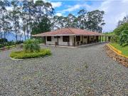 VENDO FINCA VENECIA ANTIOQUIA