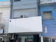 Vendo gran local comercial de 3 pisos Dean Funes al 400....