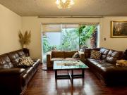 En Venta: Hermosa Casa 330 m2 en Calle Vesalio – San Borja