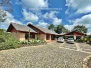 VENDO HERMOSA CASA CAMPESTRE CERCA A LA ALDEA