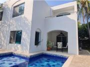 Vendo hermosa casa con salida directa al mar en Bello...