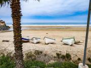 VENDO HERMOSA CASA DE PLAYA DE 3 PISOS EN CONDOMINIO...