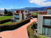 Vendo hermosa casa de tres niveles en Cajica