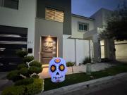 VENDO ! HERMOSA CASA en BOSQUES DE LAS CUMBRES SECTOR C