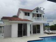 VENDO HERMOSA CASA EN CONDOMINIO LA ESTANCIA MELGAR