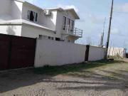 VENDO hermosa casa muy cerca de la playa en...