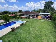 VENDO HERMOSA FINCA TURISTICA EN MORELIA RISARALDA