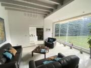 Venta de hermosa y amplia casa de 4 recámaras con 257 m2...