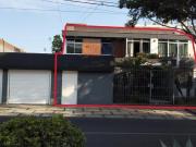 Vendo hermosa y amplia casa en calle Manuel Olaechea...