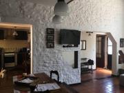 VENDO HERMOSA Y RENOVADA CASA DE 4 AMBIENTES AMPLIOS Y...