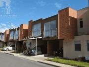 VENDO HERMOSAS CASAS PARA ESTRENAR EN COMPOSTELA...