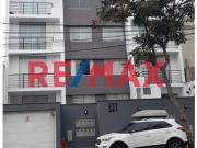 Vendo Hermoso Flat En Barranco/3...