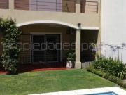 VENDO IMPECABLE CASA CON QUINCHO Y PILETA zona rulo del...