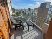 VENDO IMPECABLE SEMIPISO DE 2 DORMITORIOS, COCHERA Y...