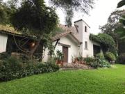Vendo Linda Casa D Campo Fte a Parque calle Garcilazo De...