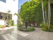 VENDO LINDA CASA DE 2 PISOS CON JARDIN EN LA AURORA...