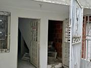 VENDO LINDA CASA DE DOS PISOS INDEPENDIENTES, ZONA...