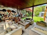 VENDO LINDA CASA FRENTA A PARQUE CERRADO!