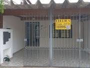 VENDO LINDA CASA TÉRREA NO CAMPO LIMPO