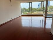 VENDO LINDO PENTHOUSE DE ESTRENO, FRENTE AL GOLF LOS...