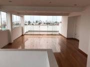 Vendo Lindo Penthouse Duplex Avenida La Merced...