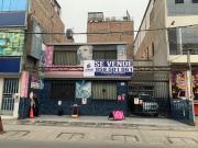 VENDO LOCAL COMERCIAL 230m2 en Av. Los Ruiseñores Santa...