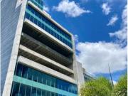 Vendo local comercial c/mezzanina 294m2 Las Mercedes 2692