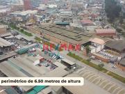 Vendo Local Comercial Y, O Industrial En Urb. Ind. San...