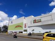 VENDO LOCAL EN EL CENTRO COMERCIAL TERRA PLAZA DE LA...