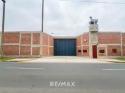 Vendo Local Industrial O Comercial En Ate Con...