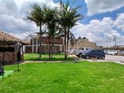 VENDO LOTE EN LA VEREDA CANELON EN CAJICA, CON DOS CASAS...