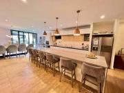 VENDO LUJOSO DEPARTAMENTO 5 DORMITORIOS AQUARELA