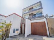 VENDO MODERNA CASA CONDOMINIO PEÑASCAL, SOL DE LA MOLINA