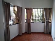 VENDO MODERNO DEPARTAMENTO EN PRIMER PISO