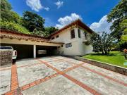 Vendo o alquilo casa 1000m2 5h+2s/6.5b+s/10pe Cerro...