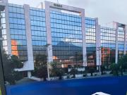 VENDO O ARRIENDO ESPECTACULAR OFICINA FRENTE A UNILAGO...