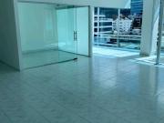 Vendo.o arriendo oficina en Chico Bogotá