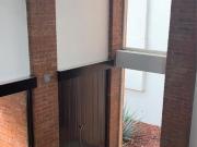 Vendo o rento residencia ideal para oficinas silenciosas...