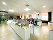 Vendo Oficina 261 M2 Piso 7 Canaval Y Moreyra Alt Cdra 3...