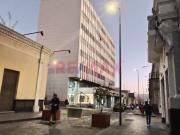 Vendo Oficina Céntrica! A 1 Cuadra De La Plaza De Armas...