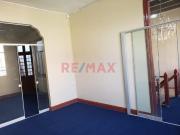 ¡Vendo Oficina En Segundo Piso Bien Ubicada En Jiron...